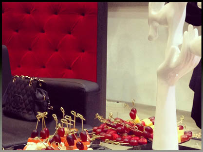 Декоративные панели с каретной стяжкой на заказ Декоративные панели с каретной стяжкой на заказ