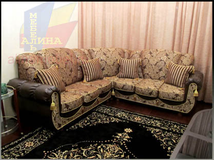 Угловой диван Император-3 для гостиной с эркером